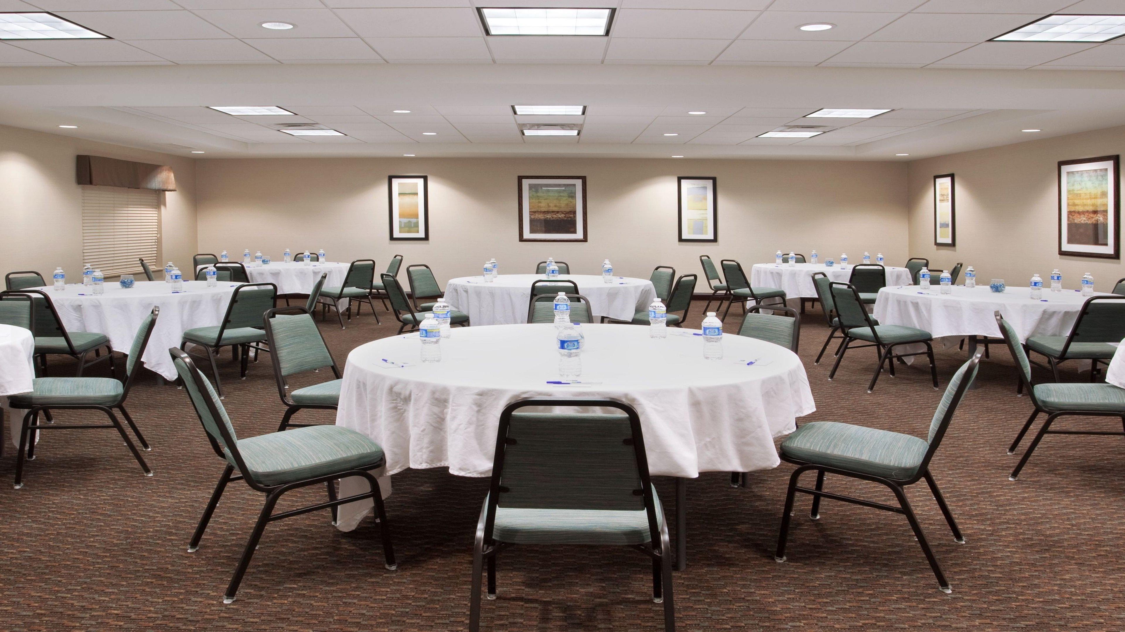 Holiday Inn Express & Suites Zanesville North By Ihg Екстер'єр фото